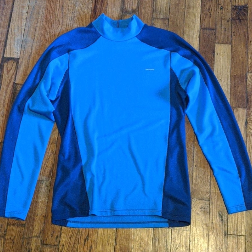 Patagonia capilene midweight long sleeve
